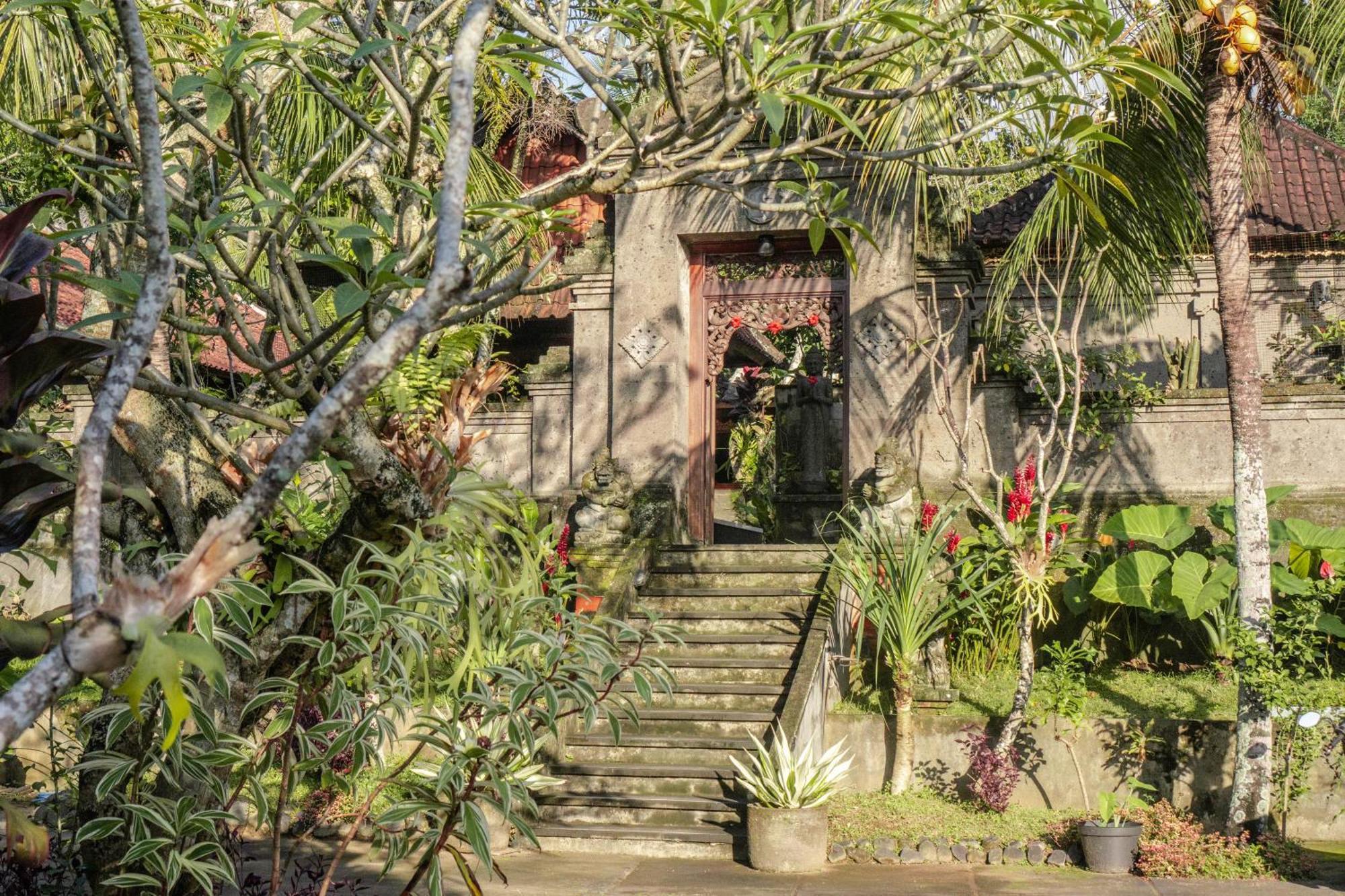 Bramasa Ubud Guest House Buitenkant foto